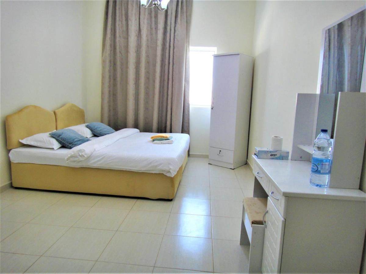 Abu Hail Star Residence - Home Stay ดูไบ ภายนอก รูปภาพ